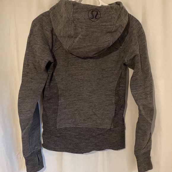 Lululemon scuba hoodie!! Heather Gray.  just like new - Picture 5 of 5